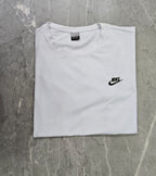 CAMISETA BASIC NK BRANCA