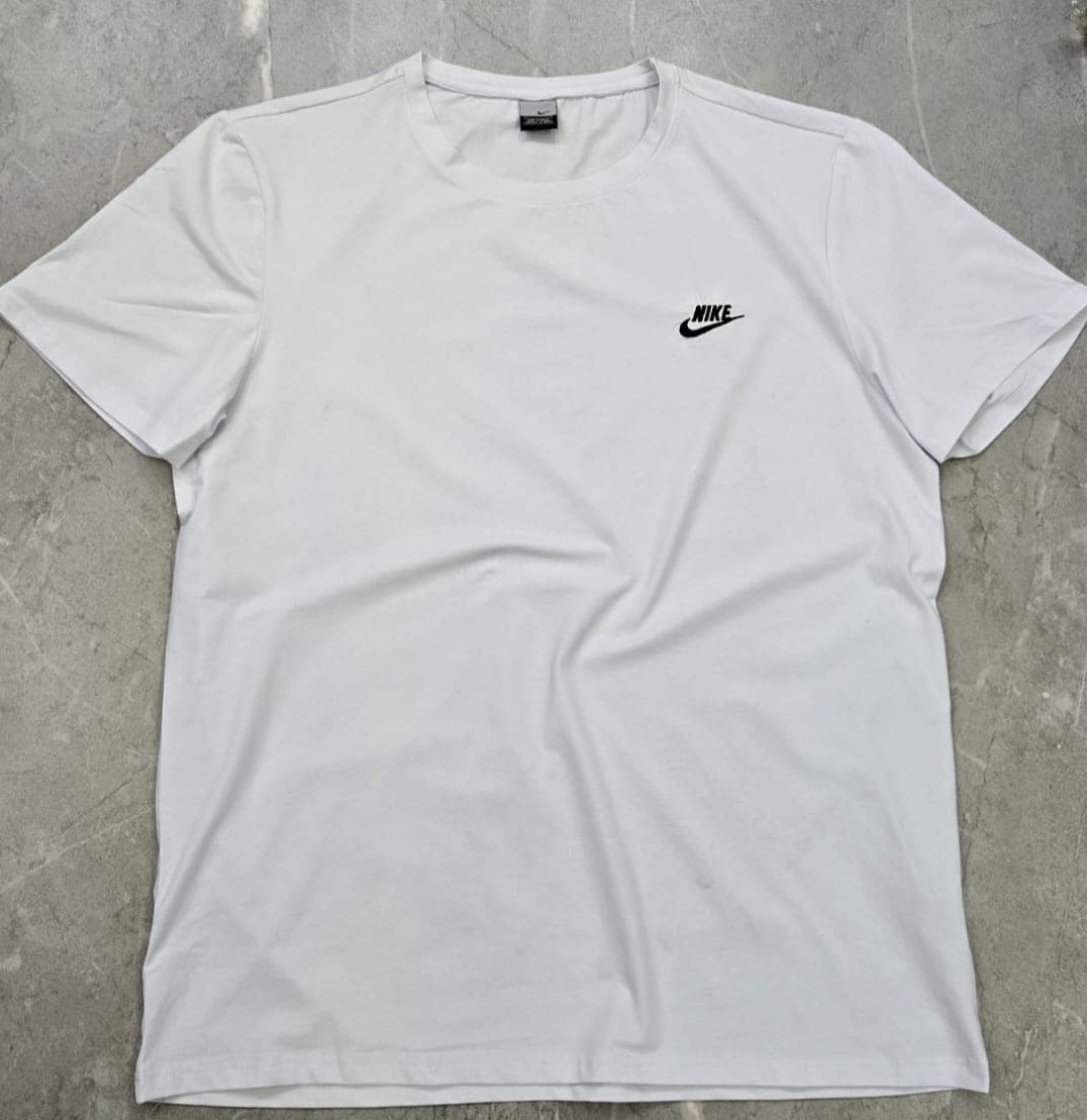 CAMISETA BASIC NK BRANCA