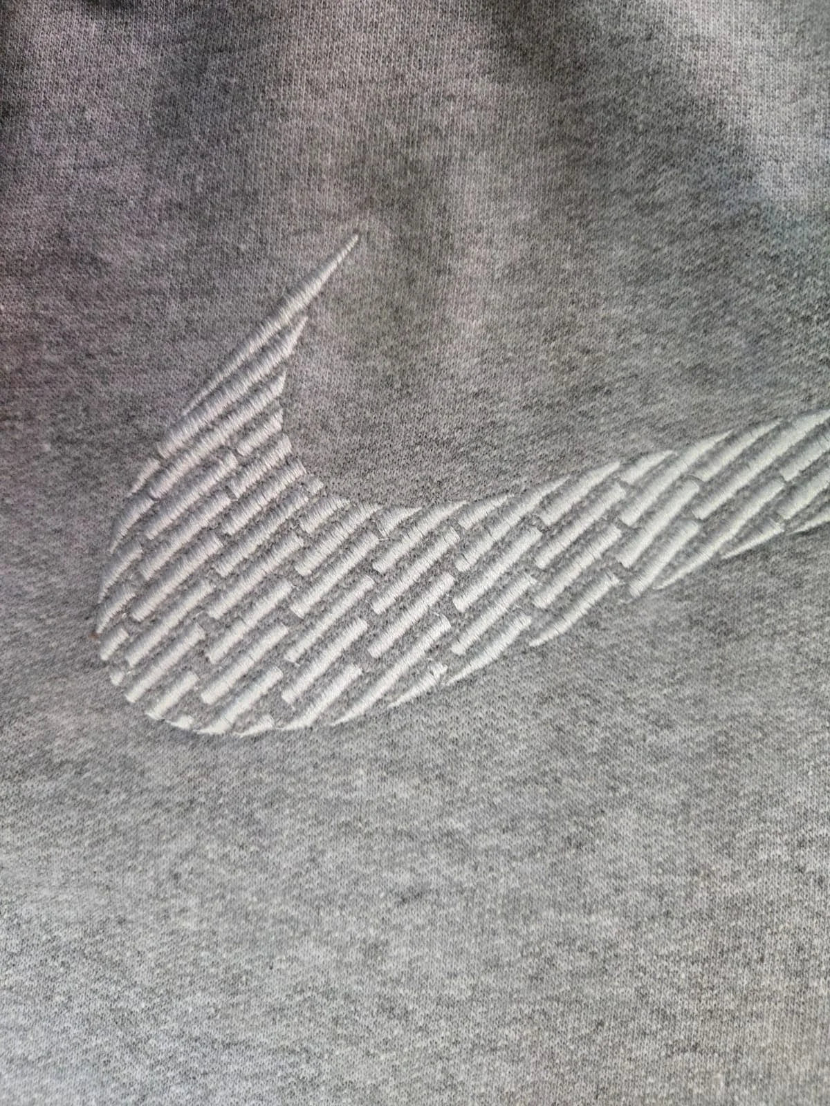 MOLETOM CANGURU NK SWOOSH BORDADO CINZA