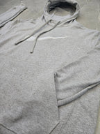 MOLETOM CANGURU NK SWOOSH BORDADO CINZA