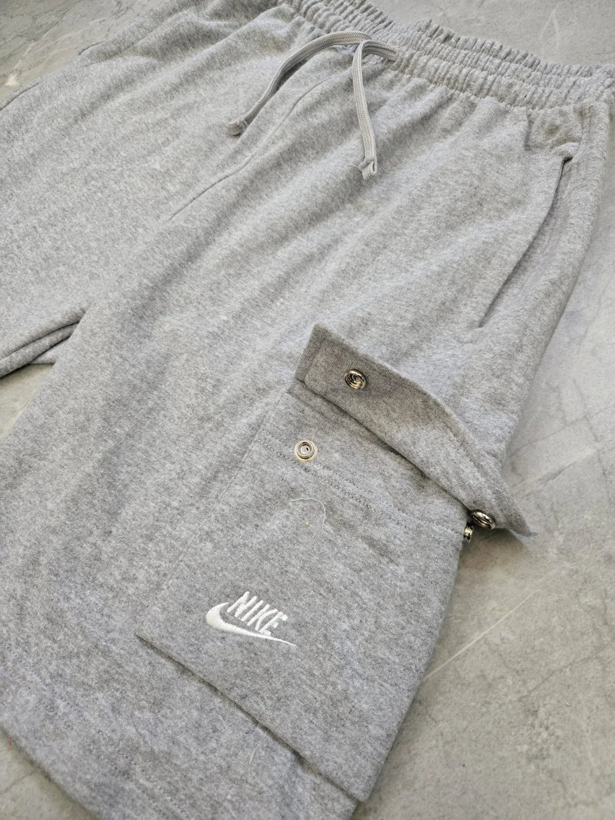 BERMUDA NK CARGO MOLETINHO CINZA